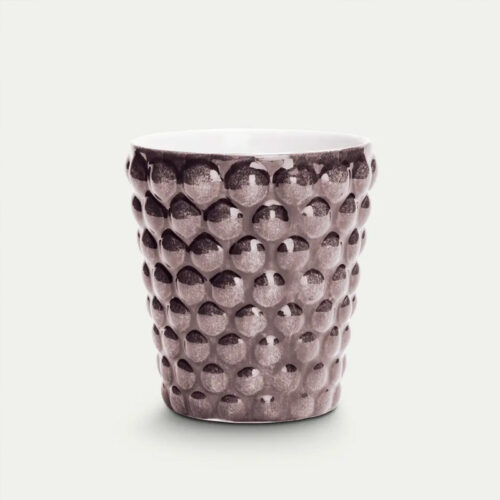 Mateus mugg i serien bubbles i färgen plommon.