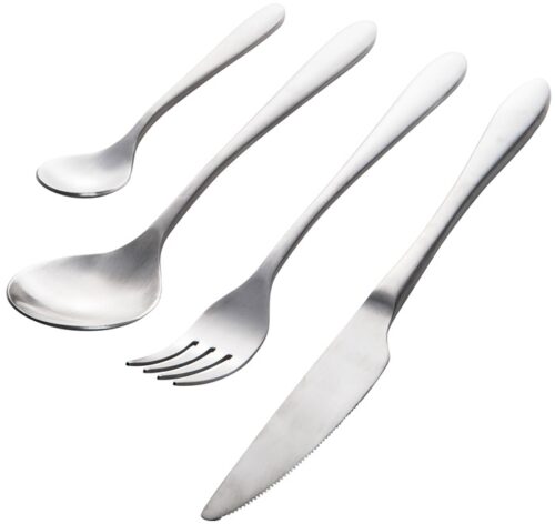 ERNST bestickset med tesked, sked, gaffel och kniv med matt finish.
