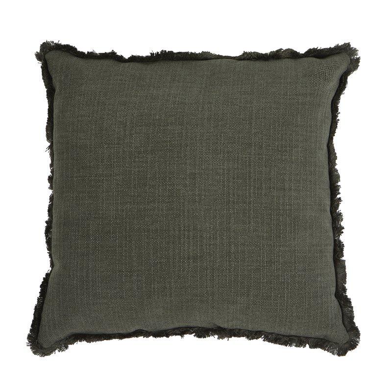 Kuddfodral Danny i mörkgrön på 45x45cm med kort frans runt hela kudden.
