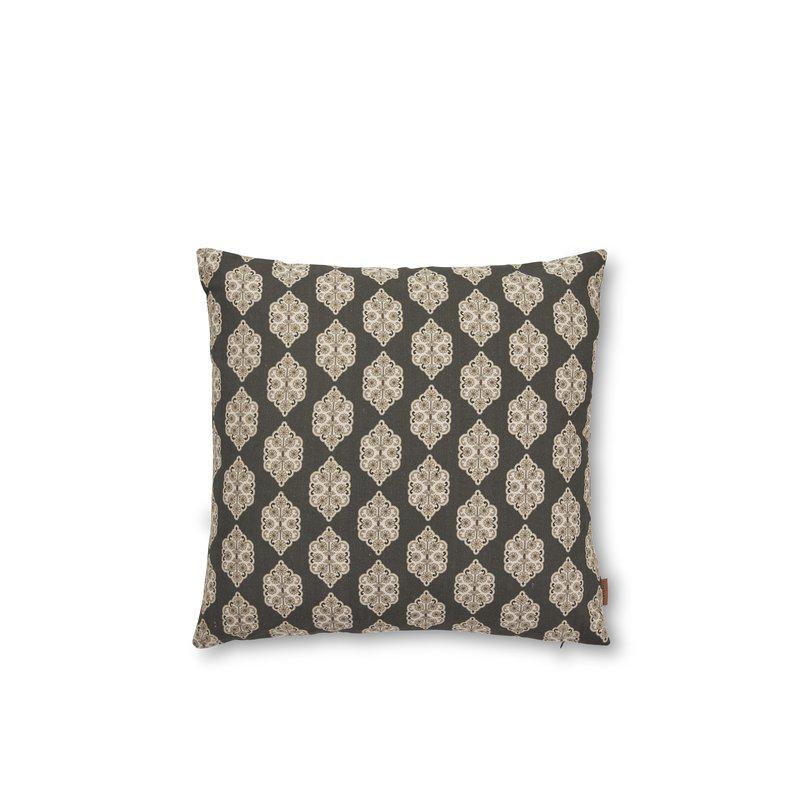 Kuddfodral Motif i beige och svart med mandalaliknande mönster.