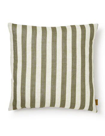 Randigt kuddfodral Cruella stripe i grön och offwhite